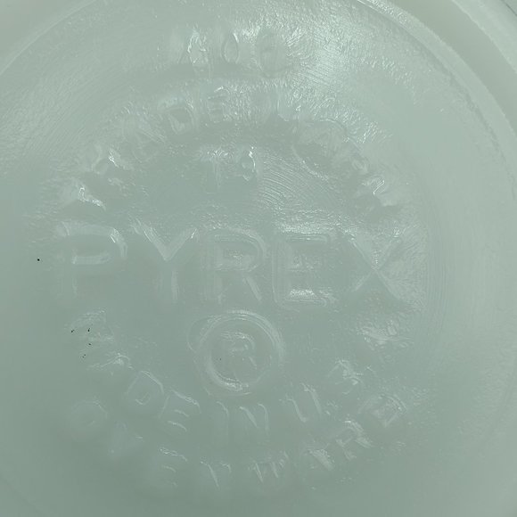 Pyrex White 1.5 Pint Mixing Bowl #401 Small Serving Nesting Bowl - Picture 7 of 7